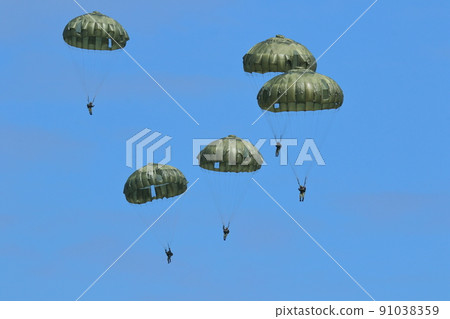 降落傘下降部隊 91038359