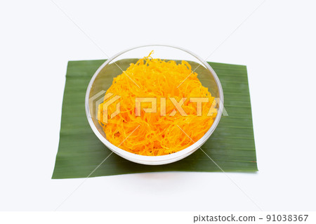 Thai dessert Foi Thong, Golden egg yolk threads 91038367