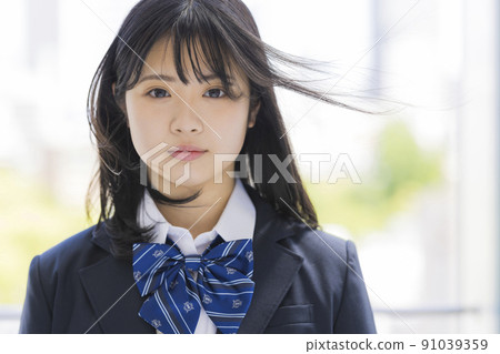 穿制服的女學生高中初中 穿制服的女學生高中初中 91039359