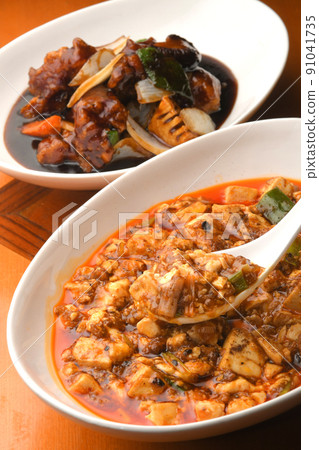 麻婆豆腐黑醋醋豬肉 91041735