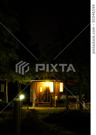 Midnight cottage 91046594