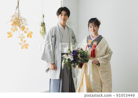 婚禮和服白色無辜花束 91053449