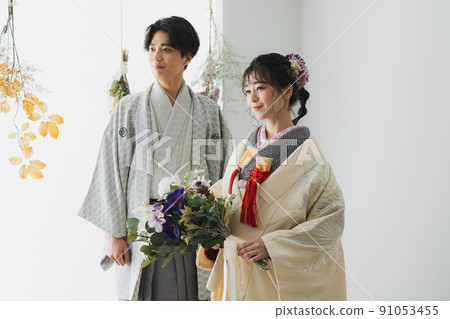 婚禮和服白色無辜花束 91053455