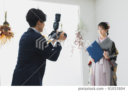 Graduation hakama photographer 91053804