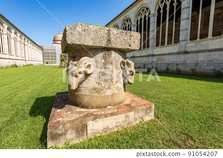 Monumental Cemetery in Piazza dei Miracoli - Pisa Tuscany Italy Monumental Cemetery in Piazza dei Miracoli - Pisa Tuscany Italy 91054207