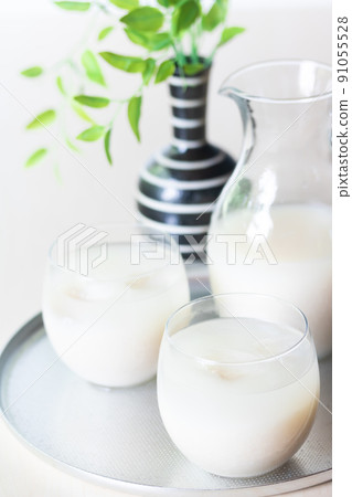 Old-fashioned chilled amazake made only from rice bran 91055528
