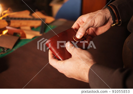 Beautiful genuine leather purse, workshop, DIY instruction 91055853