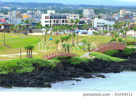 Hamdeok Seoubong Beach, Hamdeok Beach, Seoubong Peak, swimming, walking, climbing, horse, Jeju horse, white sand beach, summer resort, 91059512