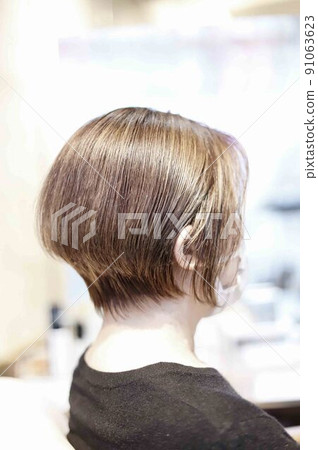 Highlight greige of Madam in her 50s! Highlight greige of Madam in her 50s! 91063623