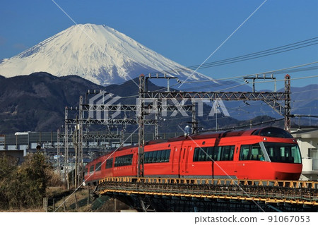 Romancecar GSE 對抗富士山 91067053