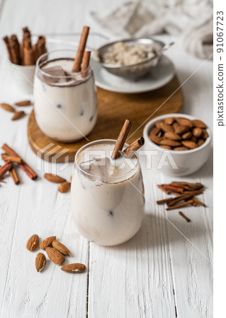 Horchata drink - traditional mexican rice based drink with cinnamon and almonds 91067723
