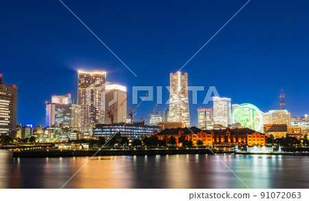 橫濱灣地區夜景 91072063
