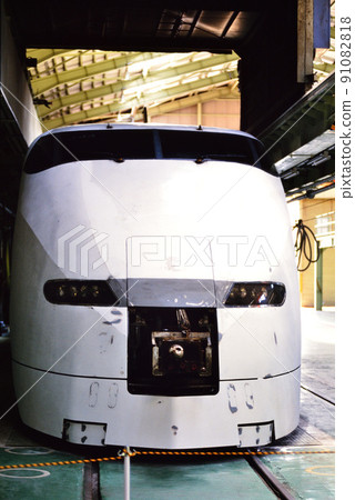 2003 Leading car of 300 series at JR Central Hamamatsu Factory 91082818