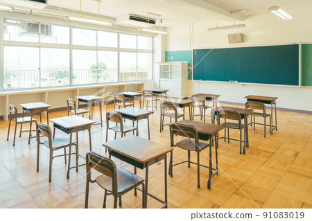 School classroom 91083019