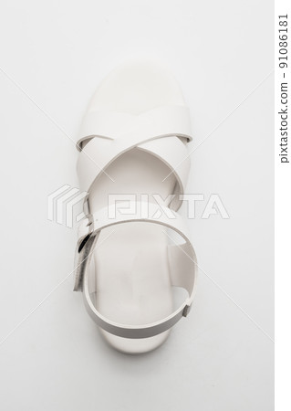 women leather sandals 91086181