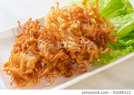 Fried Enoki Mushroom or Golden Needle Mushroom 91086522