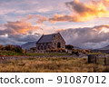 The Church of the Good Shepherd on the shores of Lake Tekapo, New Zealand 91087012