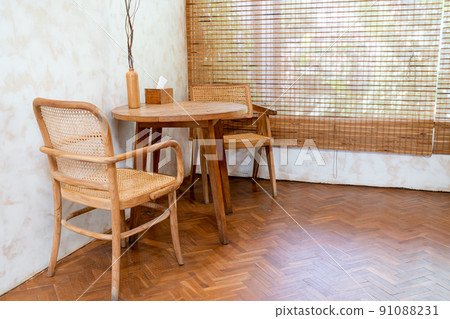 table and chair in coffee shop and cafe restaurant 91088231