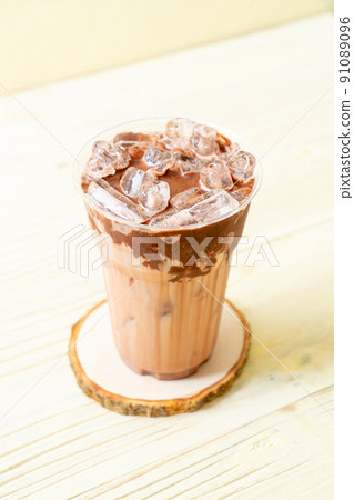 Iced chocolate milkshake drink Iced chocolate milkshake drink 91089096