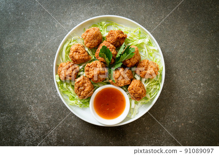 Boiled Shrimp Balls with Spicy Sauce Boiled Shrimp Balls with Spicy Sauce 91089097