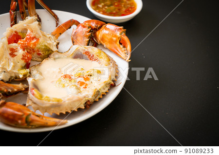 Steamed egg crab with fresh milk Steamed egg crab with fresh milk 91089233