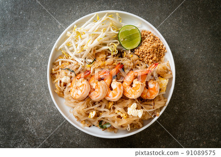stir-fried noodles with shrimp and sprouts or Pad Thai stir-fried noodles with shrimp and sprouts or Pad Thai 91089575