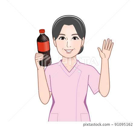 喝碳酸果汁的女人 91095162