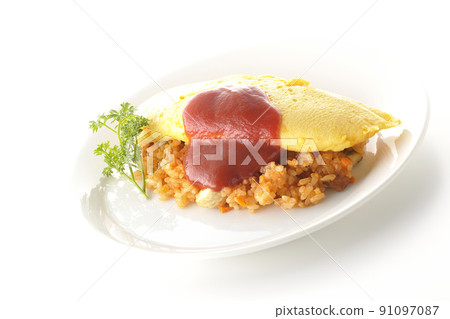 Omelette with ketchup and omelet on chicken rice taken on a white background 91097087