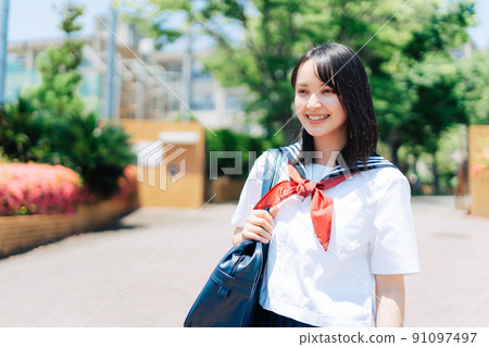 School girls going to school School girls going to school 91097497