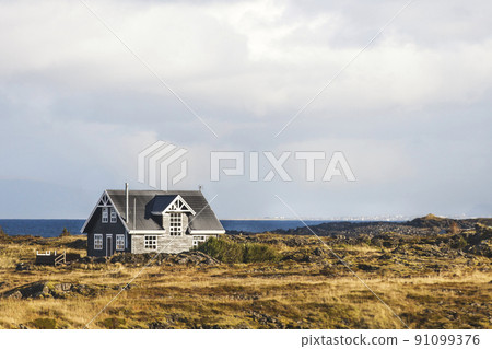 Lonely house by the sea and landscape 91099376