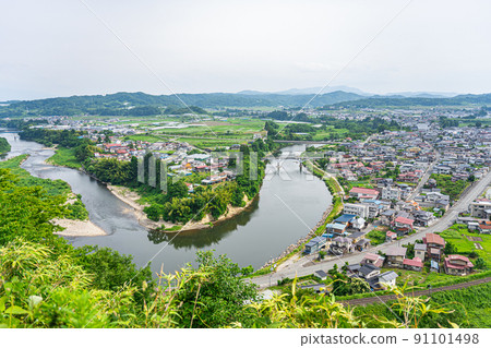 View from Tateyama Castle Historic Site Park, commonly known as Japan's No. 1 Park, in Oe Town, Yamagata Prefecture. Topography of the Mogami River 91101498