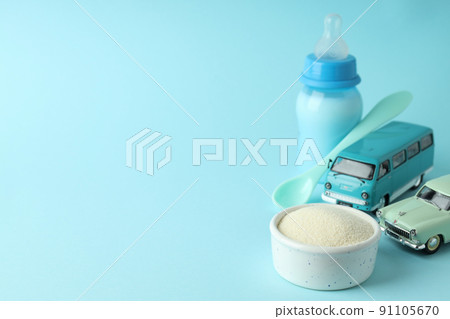 Concept of baby food with powdered milk 91105670