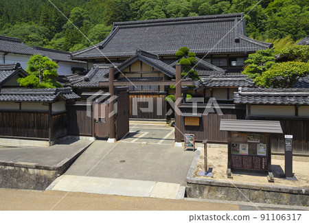 石谷住宅智頭旅館（鳥取縣矢津區智頭町） 91106317