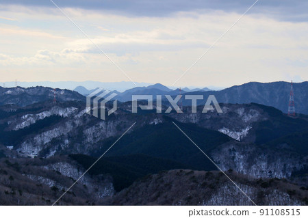 From the summit of Mt. Miyama, which arrived from the Miyama-Ruri Valley hiking trail, Mt. From the summit of Mt. Miyama, which arrived from the Miyama-Ruri Valley hiking trail, Mt. 91108515