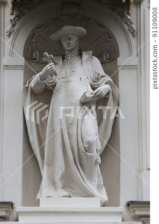 Saint Charles Borromeo, detail from the house of the Knights of the Cross with the Red in Vienna Saint Charles Borromeo, detail from the house of the Knights of the Cross with the Red in Vienna 91109008