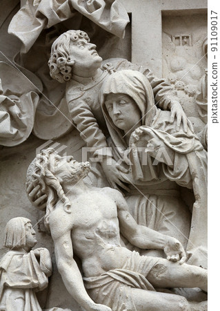 Lamentation of Christ Architectural details from the external walls of St Stephen's Cathedral in Vienna, Austria Lamentation of Christ Architectural details from the external walls of St Stephen's Cathedral in Vienna, Austria 91109017
