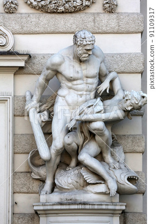Hercules statue at the Royal Palace Hofburg in Vienna, Austria 91109317