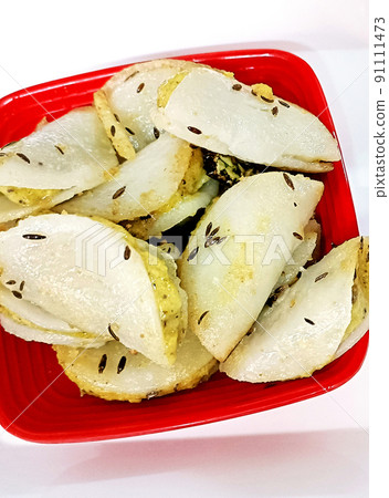 Indian Snacks Food steamed rice flour Phara (Fara) 91111473