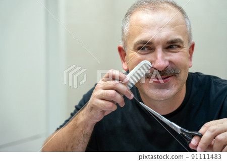 Middle-aged handsome man Middle-aged handsome man 91111483