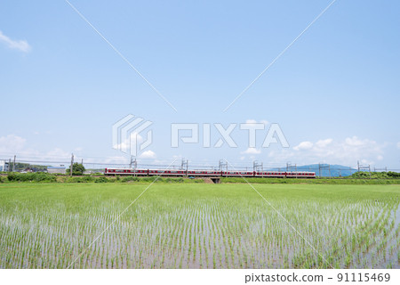 [Kintetsu Nagoya Line] Deadhead train running in the countryside 91115469