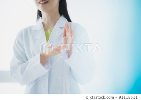 White coat female presentation 91118511