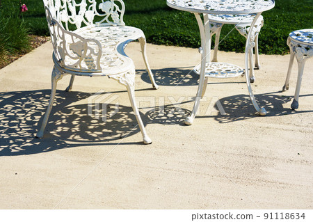 Outdoor table and chair Outdoor table and chair 91118634