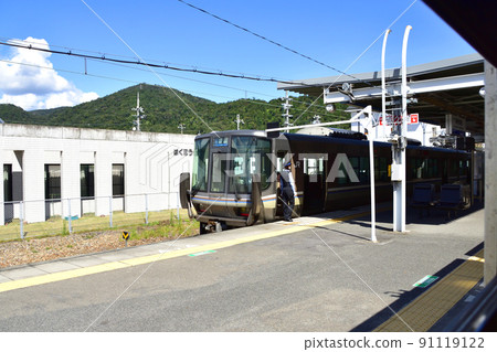 2021 年夏天。從赤穗線西大寺站到播州赤穗的車窗外的風景 2021 年夏天。從赤穗線西大寺站到播州赤穗的車窗外的風景 91119122