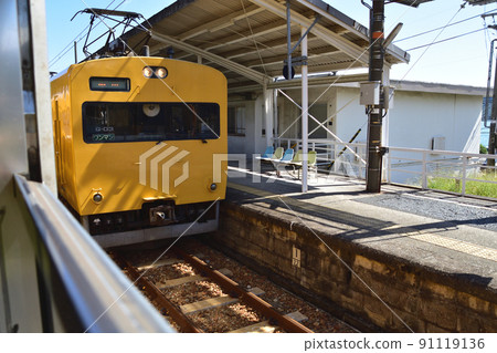 2021 年夏天。從赤穗線西大寺站到播州赤穗的車窗外的風景 2021 年夏天。從赤穗線西大寺站到播州赤穗的車窗外的風景 91119136