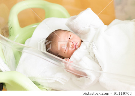 Newborn baby boy Newborn baby boy 91119703
