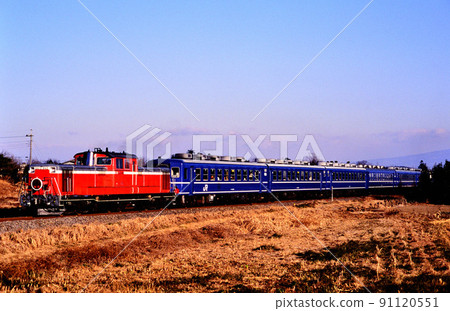 1999 DD51842 運行在八公線高尾山的第一次訪問 91120551