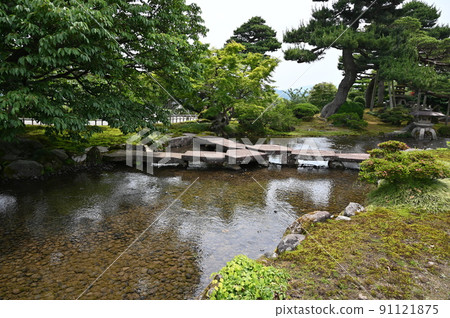 金澤兼六園岩光橋 91121875