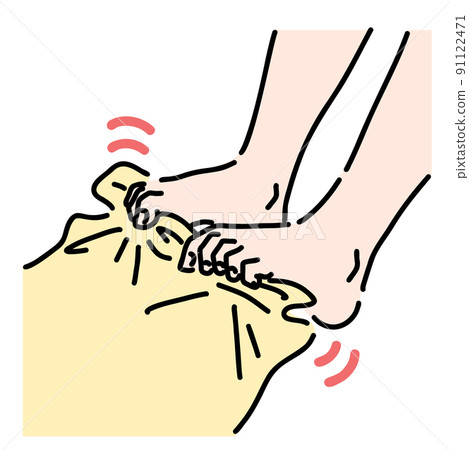 通過用腳趾抓住毛巾來加強手指力量的訓練 91122471