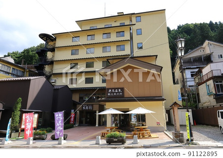 福島市福島市土湯溫泉街景(土湯溫泉旅遊信息中心) 福島市福島市土湯溫泉街景(土湯溫泉旅遊信息中心) 91122895