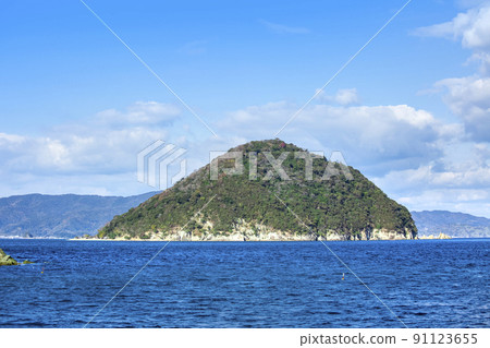 Tsukumi Island and Usuki Bay 91123655